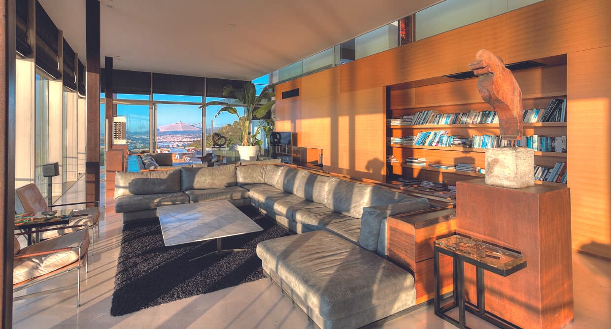 Villa White Queen 10